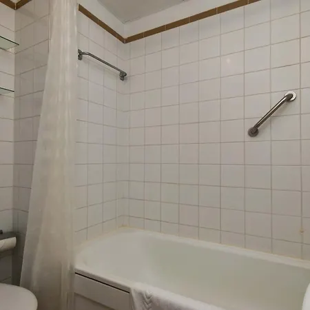 Castle Harbour 32 - One Bed Appartement
