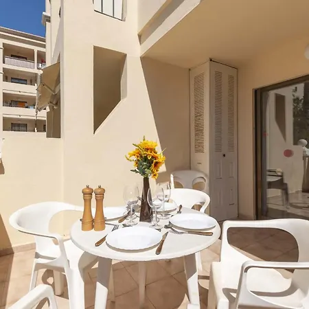 Апартаменты Castle Harbour 32 - One Bed *