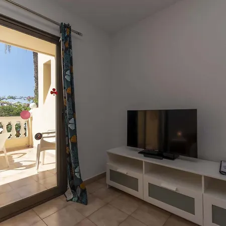 Castle Harbour 32 - One Bed Apartment Los Cristianos (Tenerife)