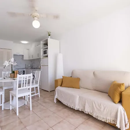 Castle Harbour 32 - One Bed