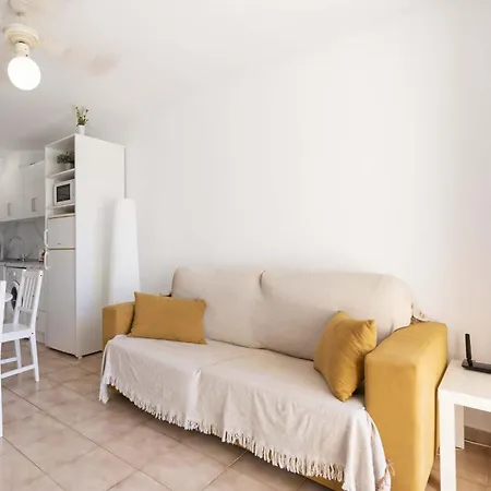 Apartment Castle Harbour 32 - One Bed *