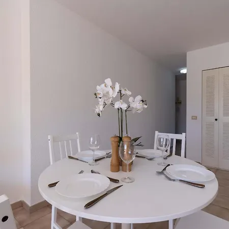 Apartment Castle Harbour 32 - One Bed Los Cristianos (Tenerife)