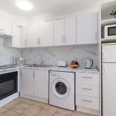 Castle Harbour 32 - One Bed Apartment