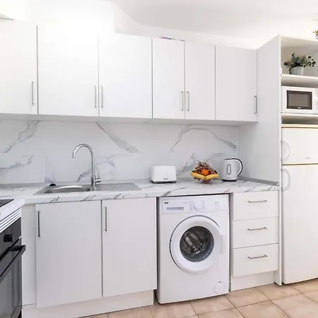 Castle Harbour 32 - One Bed Apartment