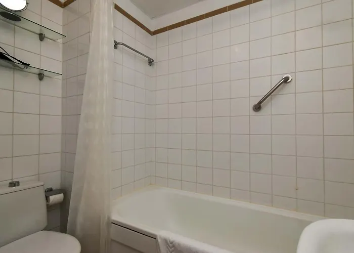 Castle Harbour 32 - One Bed Appartement
