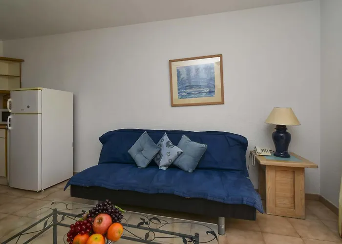 Castle Harbour 32 - One Bed * Los Cristianos (Tenerife)