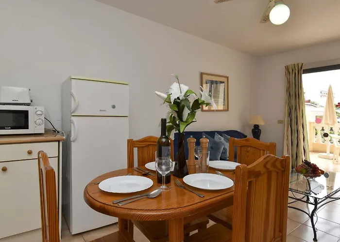 Castle Harbour 32 - One Bed Appartement