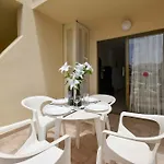 Castle Harbour 32 - One Bed Apartmán